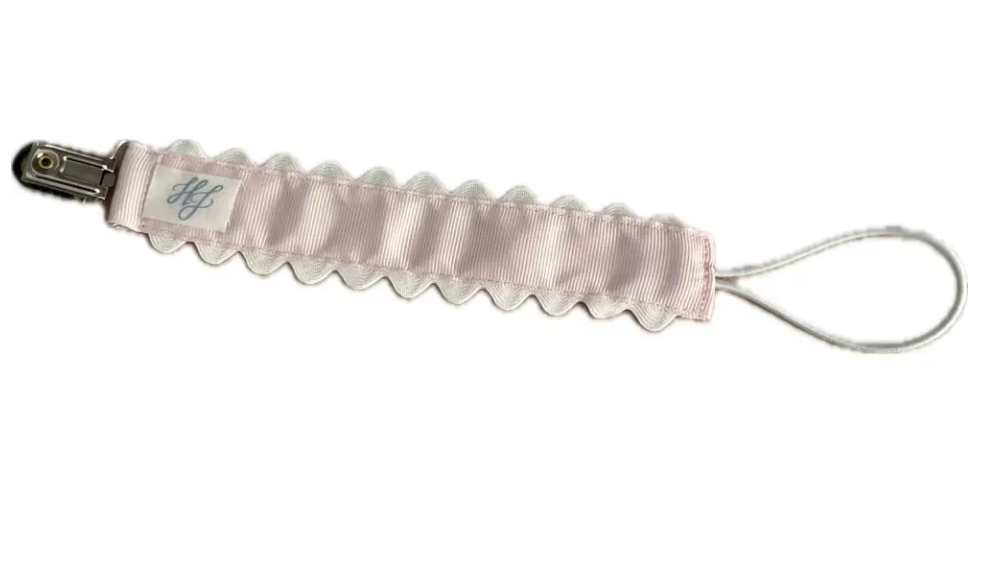 PACIFIER CLIP